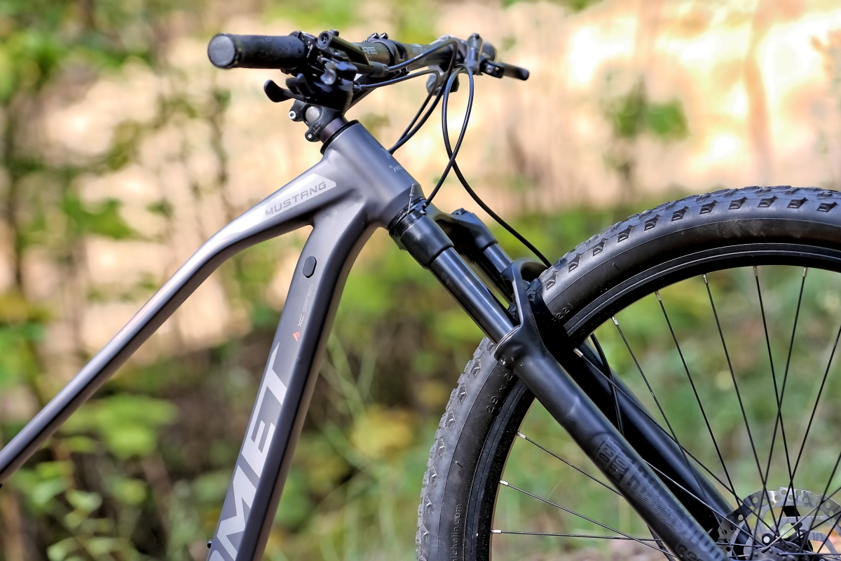 amortyzator w rowerze górskim